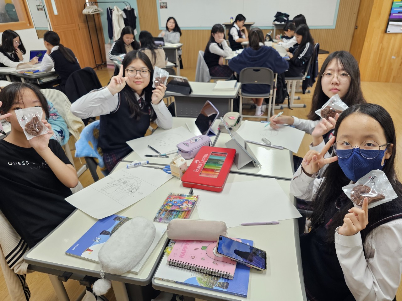 함안여자중학교,로봇랜드에서가진'모두함께어울림마당’보도사진(3).jpg