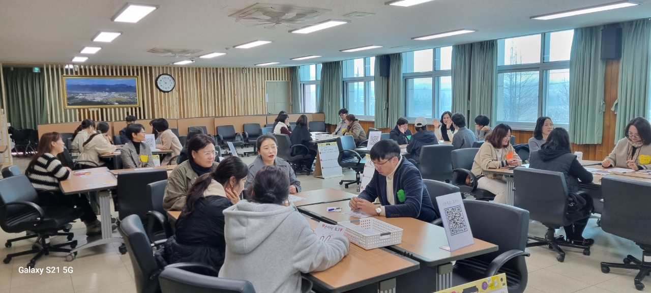 [거창군]24.11.21. 보도자료(거창 학부모회 하반기 네트워크 협의회·사례 나눔회 실시2).jpeg